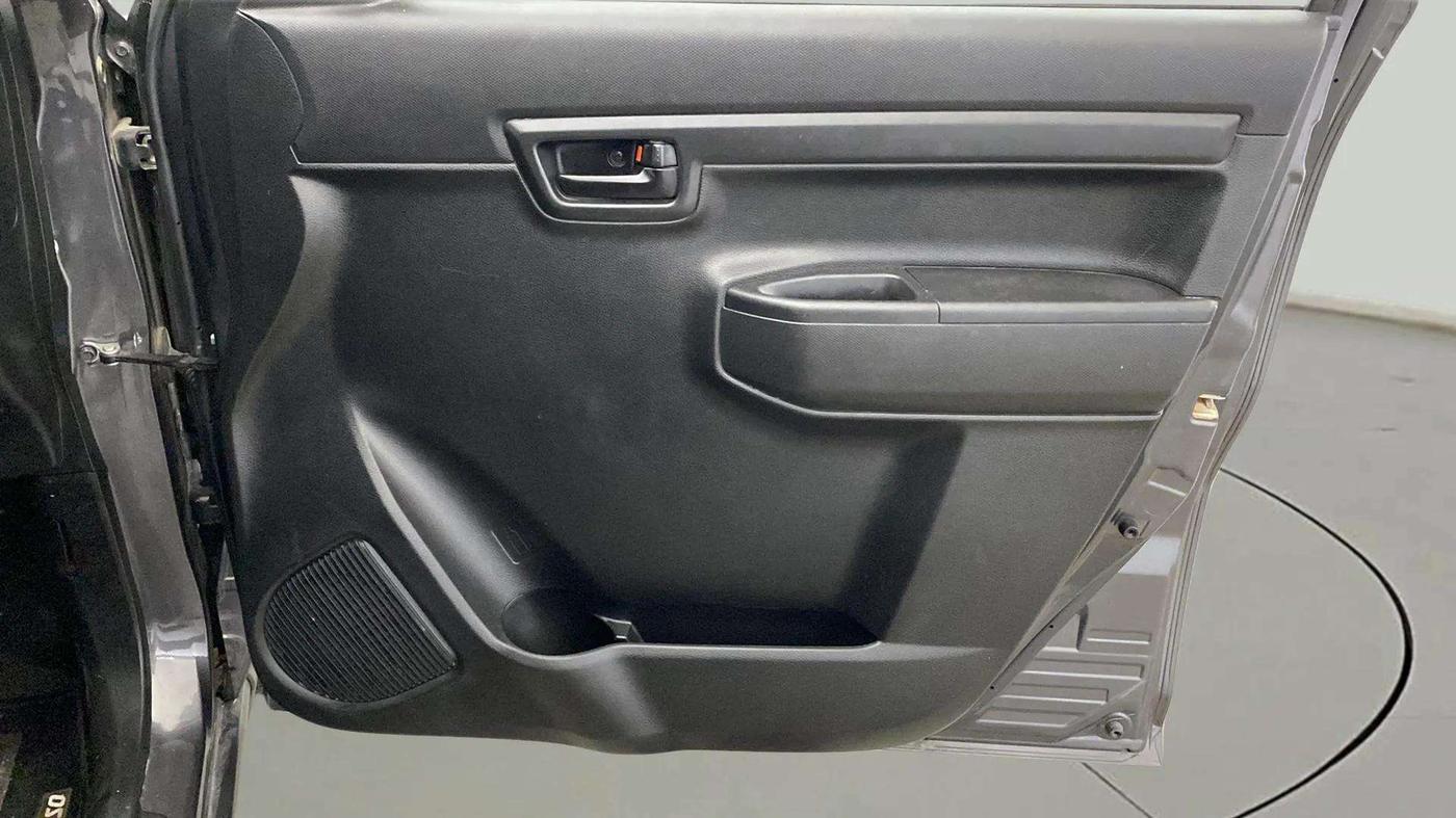 2020 Maruti S PRESSO VXI PLUS AMT, Petrol, Automatic, 6,599 km, Driver Side Door Panels Control