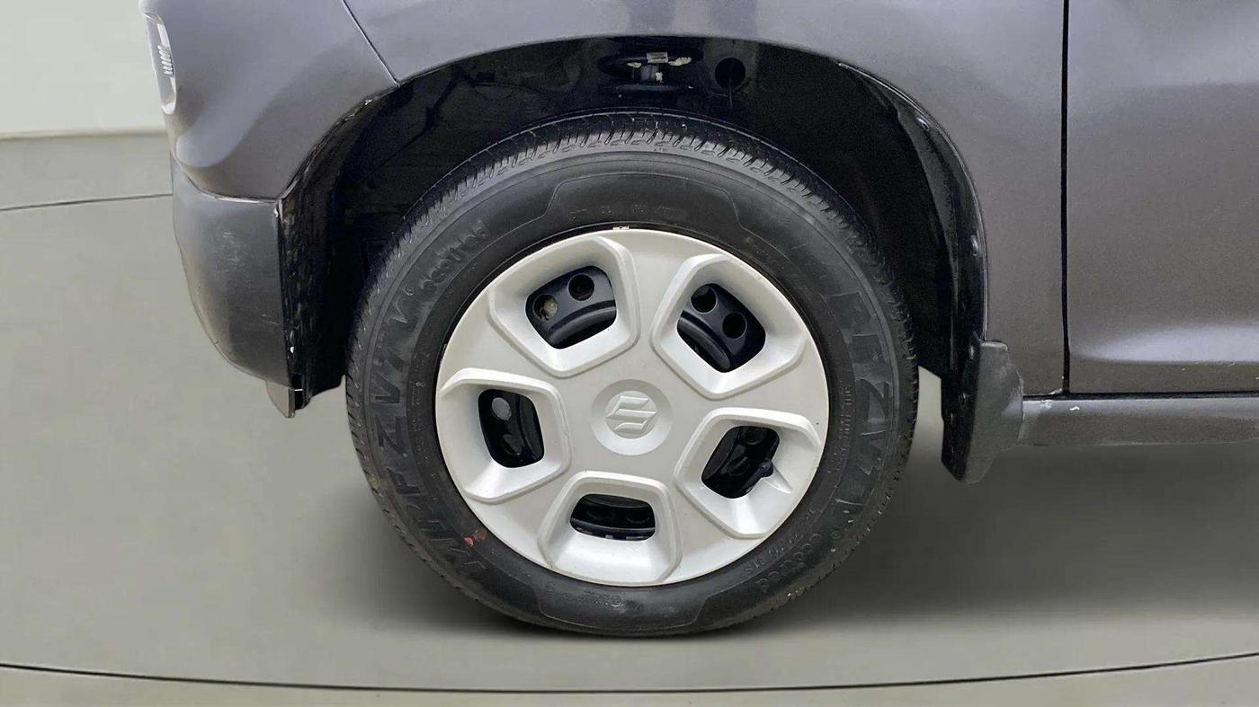 2020 Maruti S PRESSO VXI PLUS AMT, Petrol, Automatic, 6,599 km, Left Front Wheel