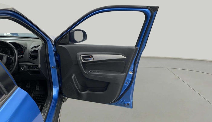 2016 Maruti Vitara Brezza ZDI PLUS DUAL TONE, Diesel, Manual, 93,327 km, RHS Front Door
