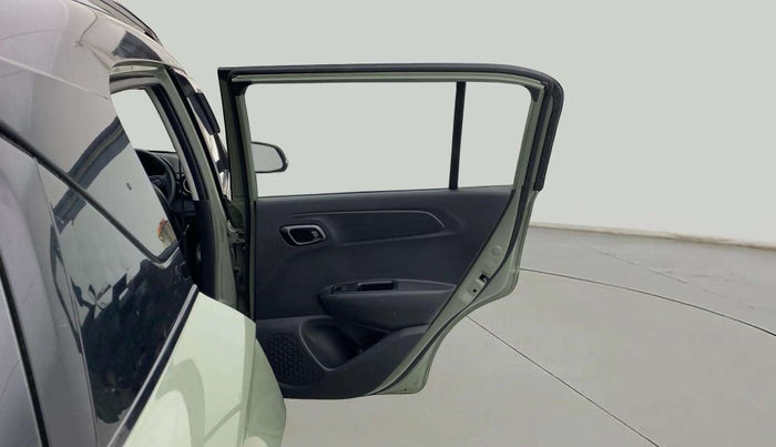 2024 Hyundai EXTER SX 1.2 AMT DUAL TONE, Petrol, Automatic, 17,884 km, RHS Rear Door