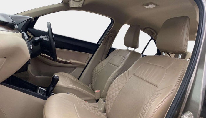 2019 Maruti Dzire ZXI, Petrol, Manual, 46,850 km, Right Side Front Door Cabin