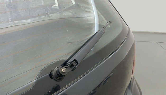 2014 Volkswagen Polo HIGHLINE1.2L, Petrol, Manual, 88,879 km, Rear Wiper