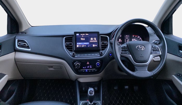 2022 Hyundai Verna SX 1.5 VTVT, Petrol, Manual, 25,494 km, Dashboard
