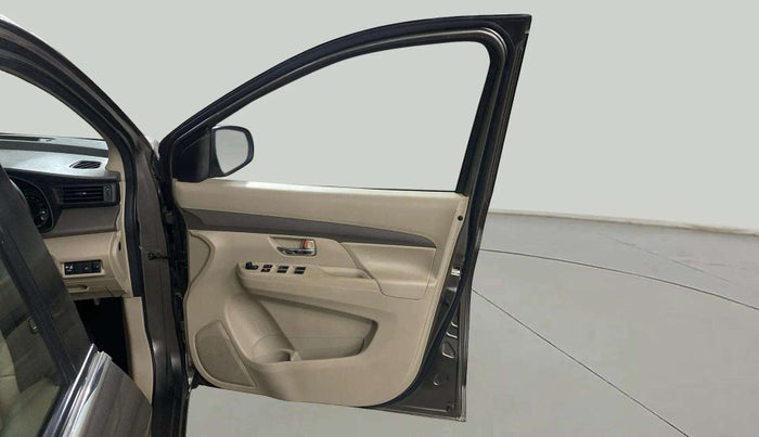 2021 Maruti Ertiga VXI CNG, CNG, Manual, 68,335 km, RHS Front Door