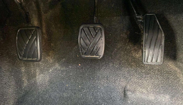 2020 Maruti Swift VXI, Petrol, Manual, 69,526 km, Pedals