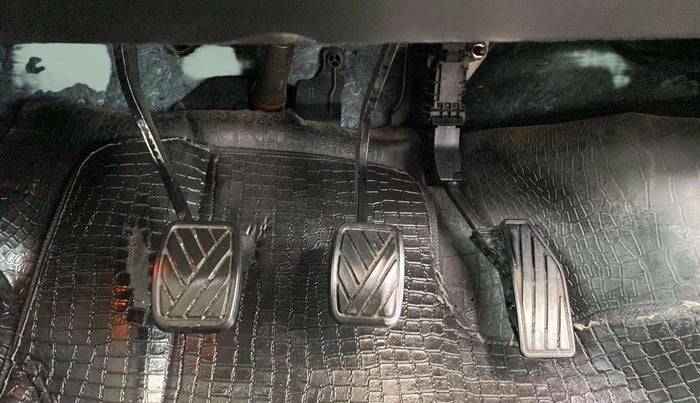 2018 Maruti Baleno ALPHA PETROL 1.2, Petrol, Manual, 67,053 km, Pedals