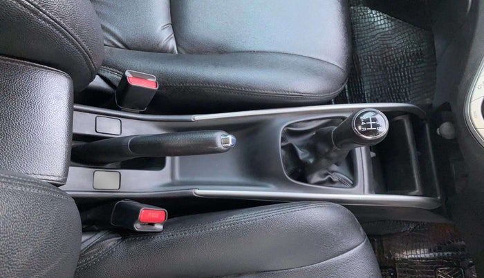 2018 Maruti Baleno ALPHA PETROL 1.2, Petrol, Manual, 67,053 km, Gear Lever