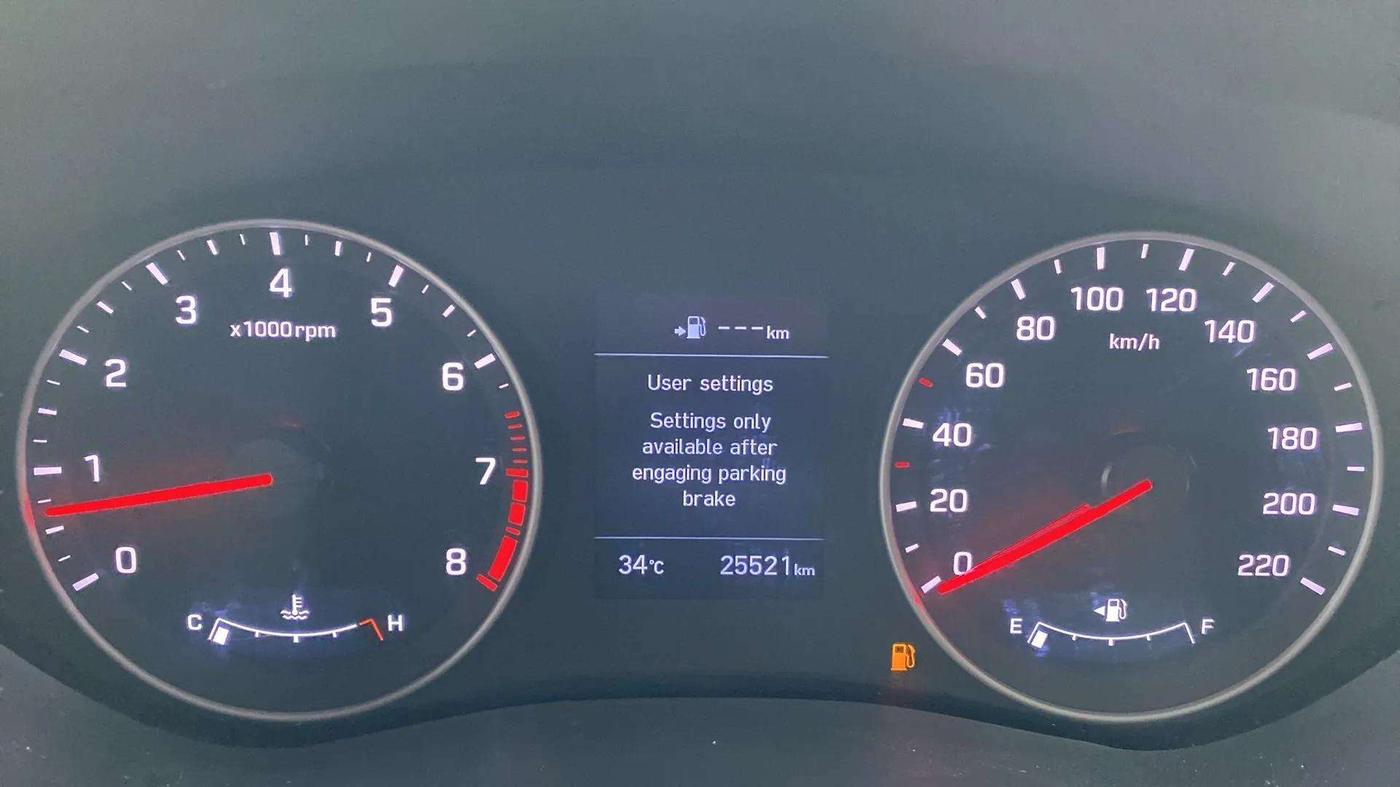 2020 Hyundai Elite i20 ASTA 1.2 (O), Petrol, Manual, 25,521 km, Odometer Image