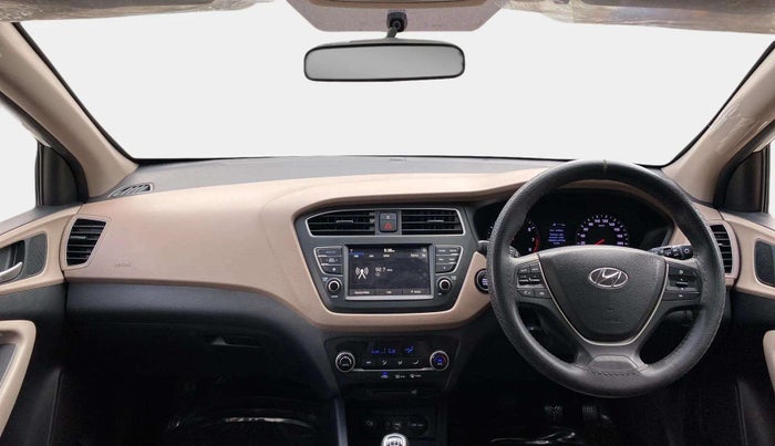 2020 Hyundai Elite i20 ASTA 1.2 (O), Petrol, Manual, 25,521 km, Dashboard