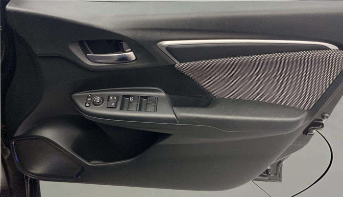 2018 Honda WR-V 1.2L I-VTEC VX MT, Petrol, Manual, 77,058 km, Driver Side Door Panels Control