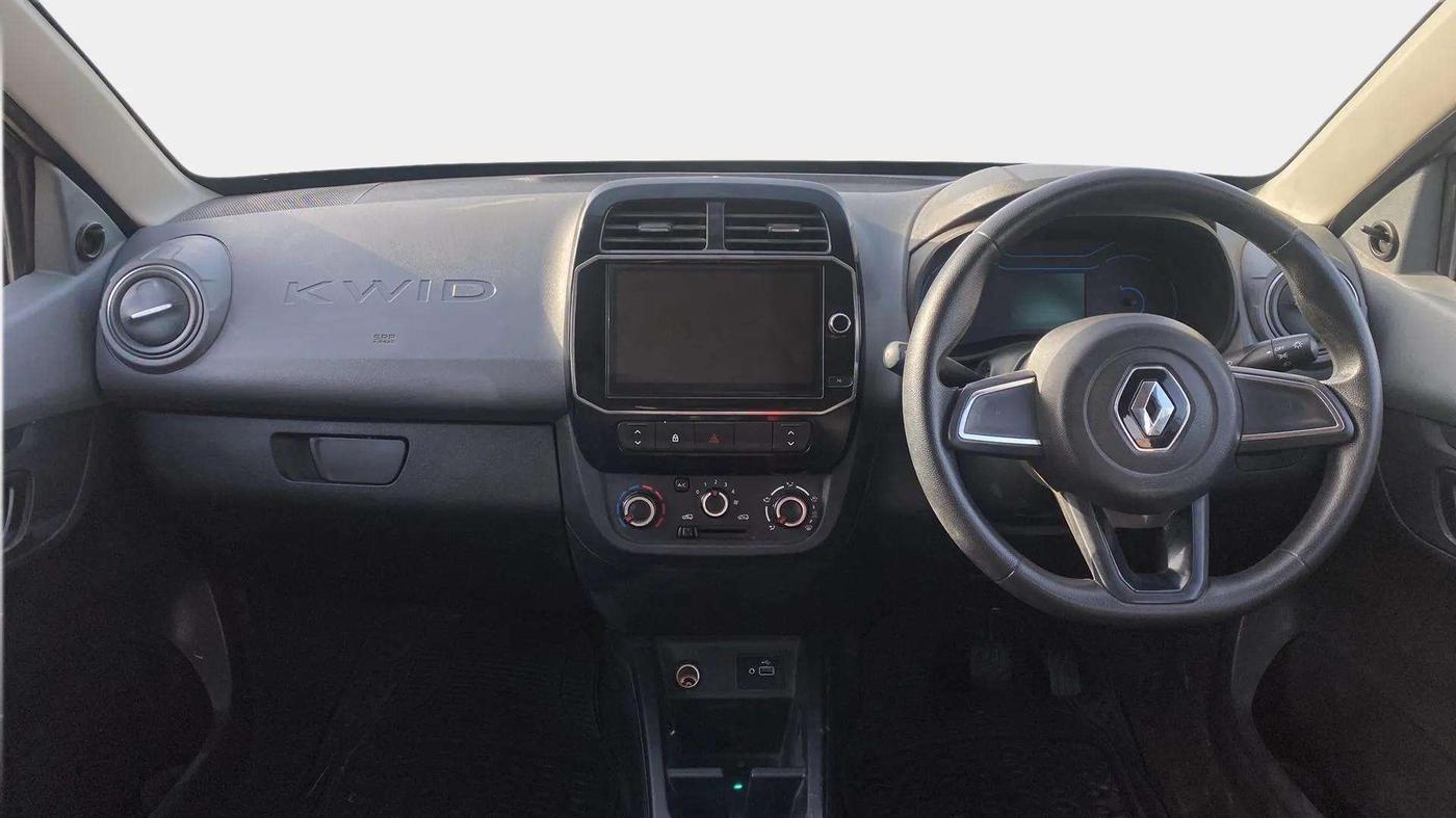 2021 Renault Kwid RXT 1.0 AMT (O), Petrol, Automatic, 30,050 km, Dashboard