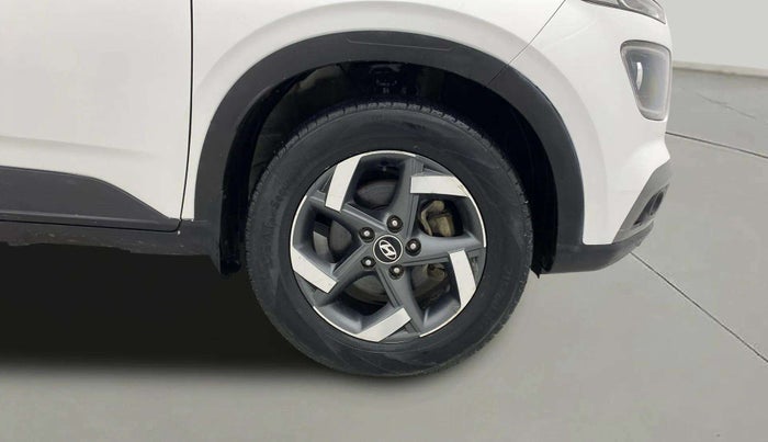 2019 Hyundai VENUE SX 1.0 TURBO, Petrol, Manual, 96,499 km, Right Front Wheel