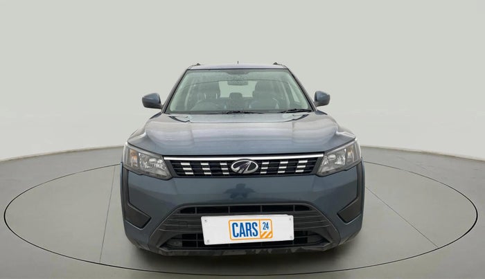 2021 Mahindra XUV300 W6 1.2 PETROL AMT, Petrol, Automatic, 45,332 km, Front