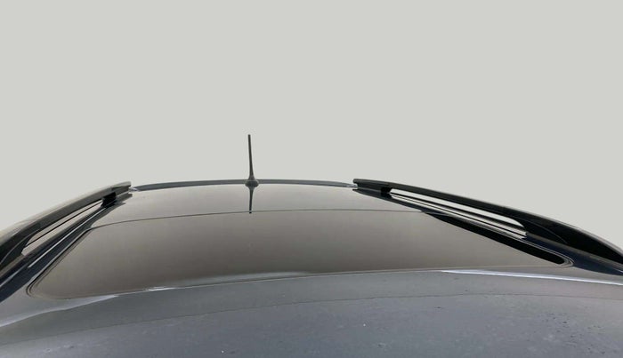 2021 Mahindra XUV300 W6 1.2 PETROL AMT, Petrol, Automatic, 45,332 km, Moonroof/ Sunroof