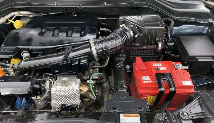 2021 Mahindra XUV300 W6 1.2 PETROL AMT, Petrol, Automatic, 45,332 km, Engine View - Left