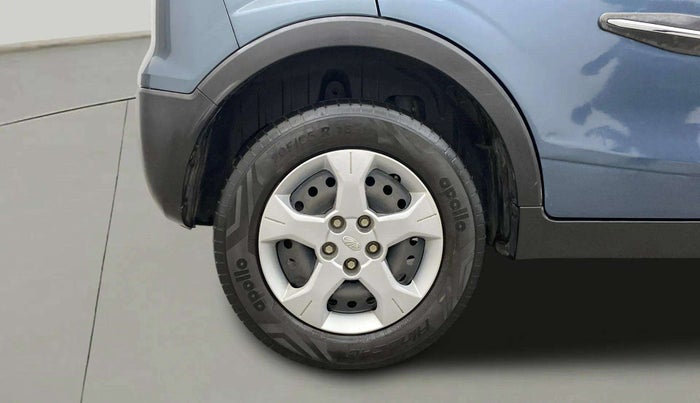 2021 Mahindra XUV300 W6 1.2 PETROL AMT, Petrol, Automatic, 45,332 km, Right Rear Wheel