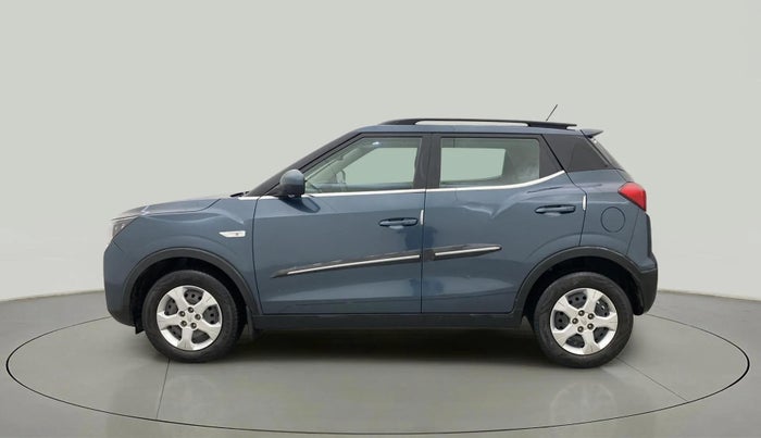 2021 Mahindra XUV300 W6 1.2 PETROL AMT, Petrol, Automatic, 45,332 km, Left Side