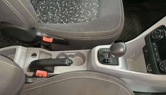 2021 Tata Tiago XZA PLUS PETROL, Petrol, Automatic, 30,302 km, Gear Lever