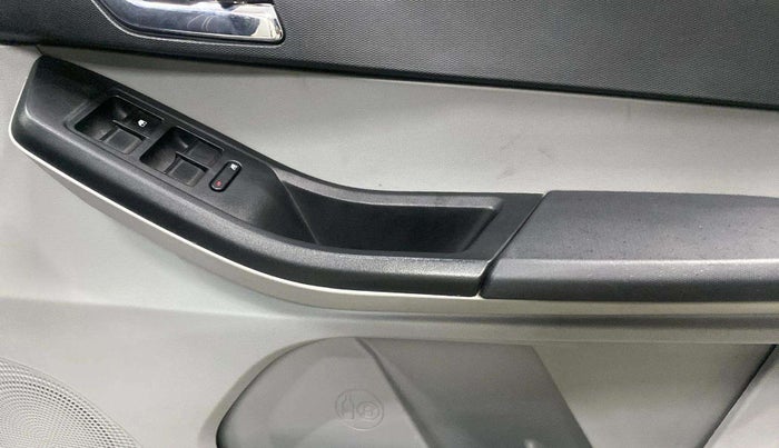 2021 Tata Tiago XZA PLUS PETROL, Petrol, Automatic, 30,302 km, Driver Side Door Panels Control