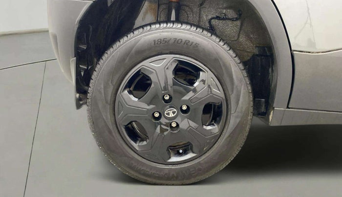 2023 Tata PUNCH ACCOMPLISHED AMT, Petrol, Automatic, 3,068 km, Right Rear Wheel