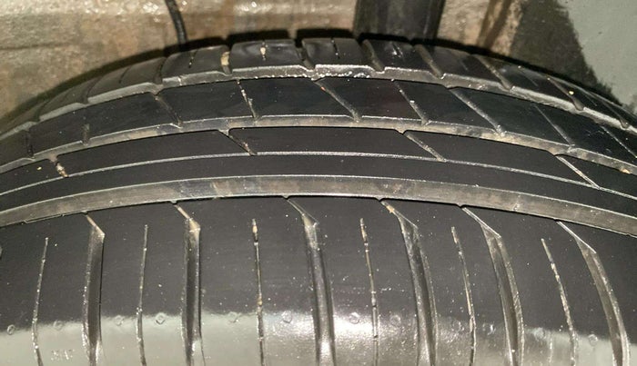 2023 Tata PUNCH ACCOMPLISHED AMT, Petrol, Automatic, 3,068 km, Left Rear Tyre Tread