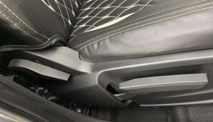 2023 Tata PUNCH ACCOMPLISHED AMT, Petrol, Automatic, 3,068 km, Driver Side Adjustment Panel