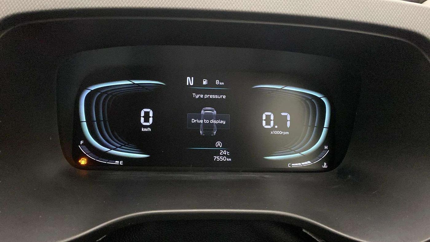 2024 KIA CARENS  PRESTIGE PLUS 1.5 TURBO PETROL IMT 7 STR , Petrol, Manual, 7,516 km, Odometer Image