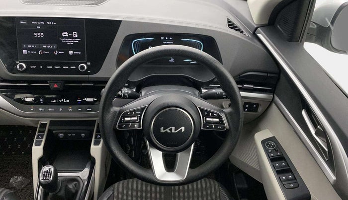 2024 KIA CARENS  PRESTIGE PLUS 1.5 TURBO PETROL IMT 7 STR , Petrol, Manual, 7,516 km, Steering Wheel Close Up