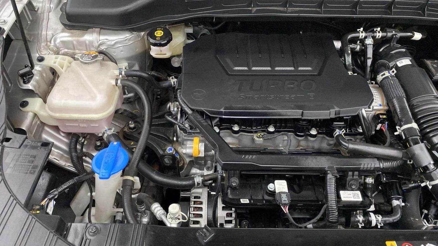 2024 KIA CARENS  PRESTIGE PLUS 1.5 TURBO PETROL IMT 7 STR , Petrol, Manual, 7,516 km, Engine View - Right