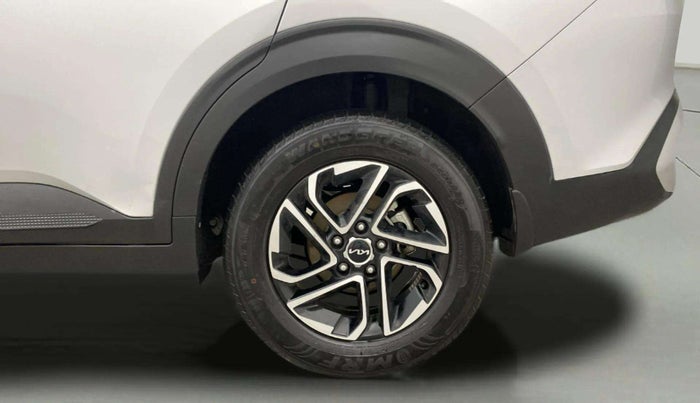 2024 KIA CARENS  PRESTIGE PLUS 1.5 TURBO PETROL IMT 7 STR , Petrol, Manual, 7,516 km, Left Rear Wheel