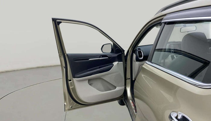 2020 KIA SONET HTX 1.5, Diesel, Manual, 77,406 km, LHS Front Door
