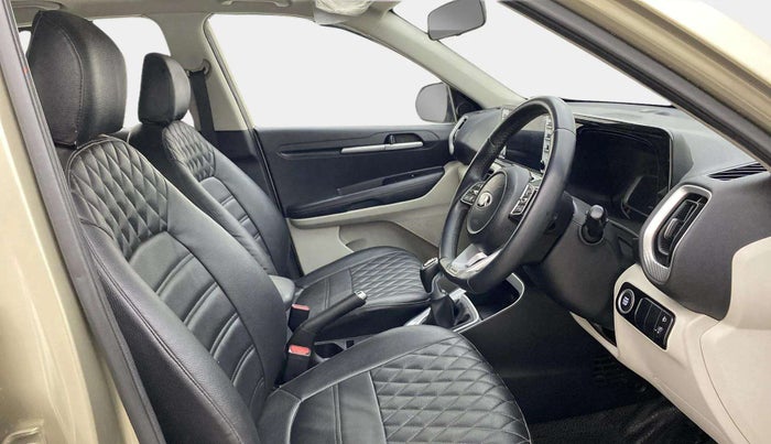2020 KIA SONET HTX 1.5, Diesel, Manual, 77,406 km, Right Side Front Door Cabin