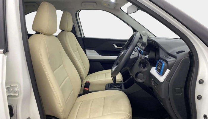 2023 Tata PUNCH CREATIVE AMT 1.2 RTN DUAL TONE, Petrol, Automatic, 19,572 km, Right Side Front Door Cabin