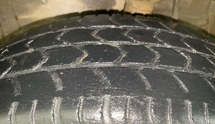 2017 Maruti Alto K10 VXI (O) AMT, Petrol, Automatic, 37,441 km, Left Front Tyre Tread