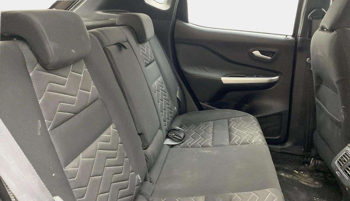 2021 Nissan MAGNITE XV MT, Petrol, Manual, 67,091 km, Right Side Rear Door Cabin