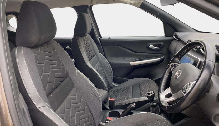 2021 Nissan MAGNITE XV MT, Petrol, Manual, 67,091 km, Right Side Front Door Cabin