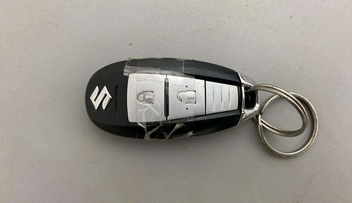 2015 Maruti Swift ZXI, Petrol, Manual, 19,889 km, Key Close Up