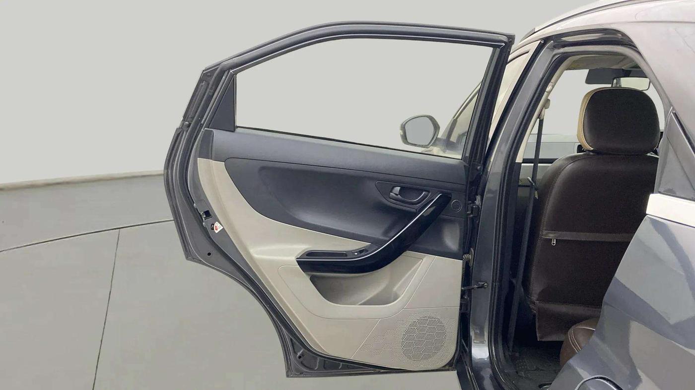 2017 Tata NEXON XT PETROL, Petrol, Manual, 62,767 km, LHS Rear Door