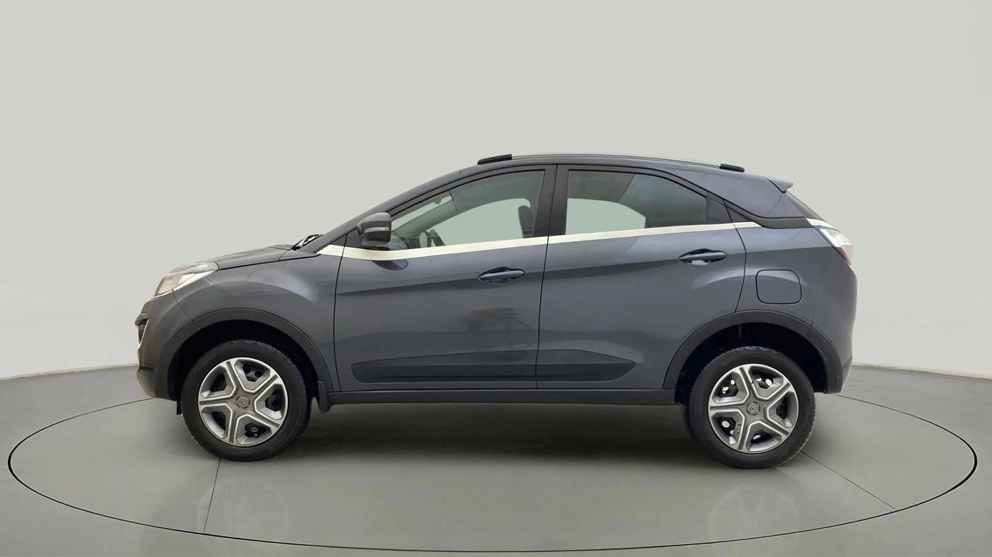 2017 Tata NEXON XT PETROL, Petrol, Manual, 62,767 km, Left Side