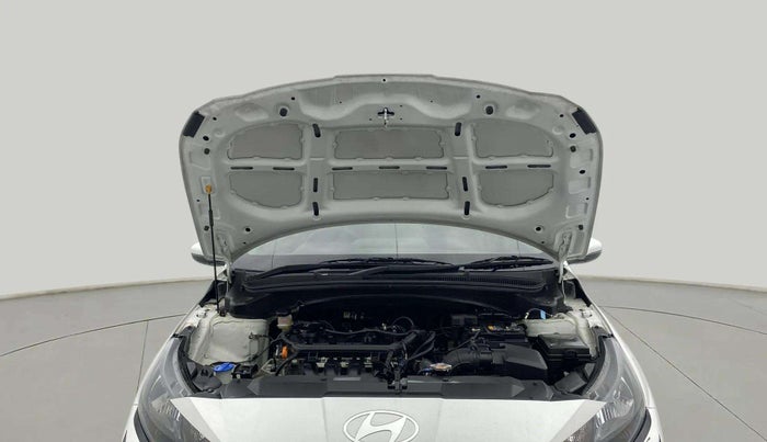 2024 Hyundai NEW I20 SPORTZ 1.2 MT, Petrol, Manual, 8,238 km, Open Bonet