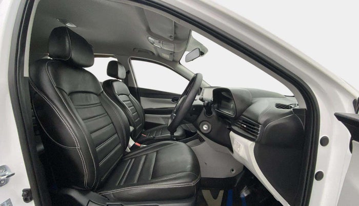 2024 Hyundai NEW I20 SPORTZ 1.2 MT, Petrol, Manual, 8,238 km, Right Side Front Door Cabin