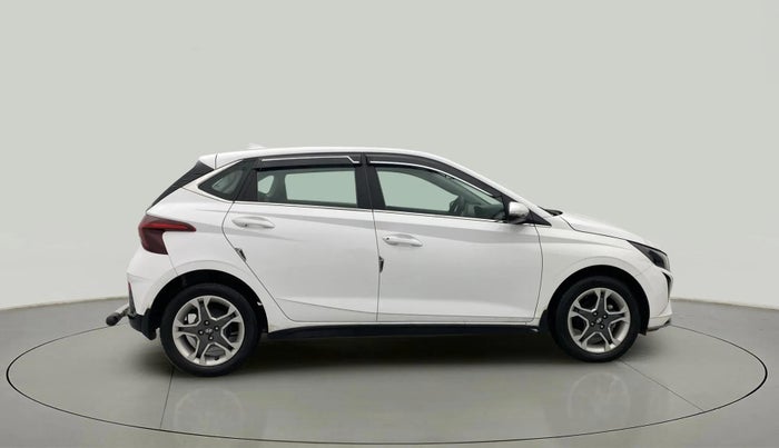 2024 Hyundai NEW I20 SPORTZ 1.2 MT, Petrol, Manual, 8,238 km, Right Side View
