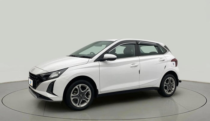 2024 Hyundai NEW I20 SPORTZ 1.2 MT, Petrol, Manual, 8,238 km, Left Front Diagonal
