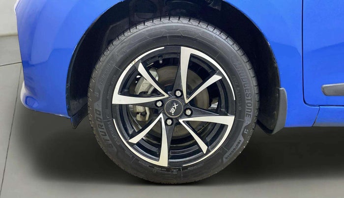 2019 Hyundai Grand i10 SPORTZ 1.2 KAPPA VTVT, Petrol, Manual, 55,039 km, Left Front Wheel