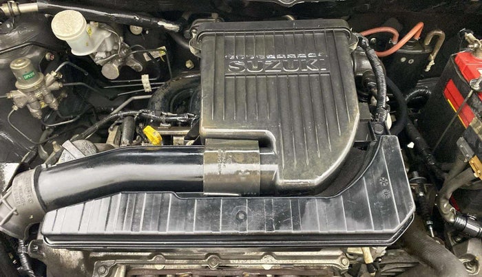 2014 Maruti Swift VXI, Petrol, Manual, 35,865 km, Engine View