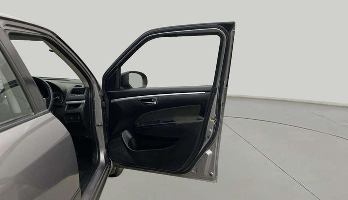 2014 Maruti Swift VXI, Petrol, Manual, 35,865 km, RHS Front Door