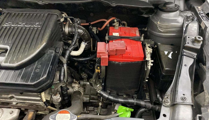 2014 Maruti Swift VXI, Petrol, Manual, 35,865 km, Engine View - Left