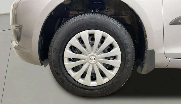 2014 Maruti Swift VXI, Petrol, Manual, 35,865 km, Left Front Wheel