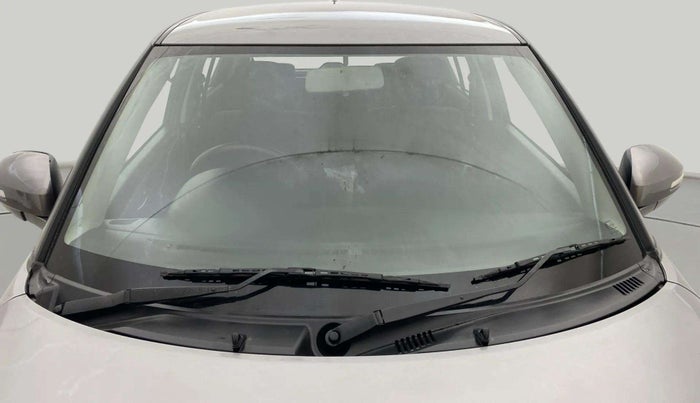 2014 Maruti Swift VXI, Petrol, Manual, 35,865 km, Front Windshield