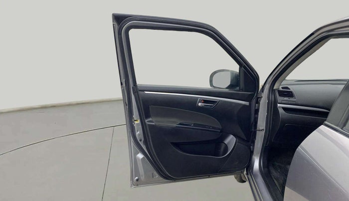 2014 Maruti Swift VXI, Petrol, Manual, 35,865 km, LHS Front Door